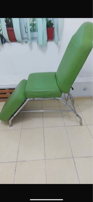 Кушетка в отличном состоянии