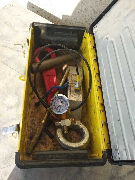 гидро молот ремонти набори