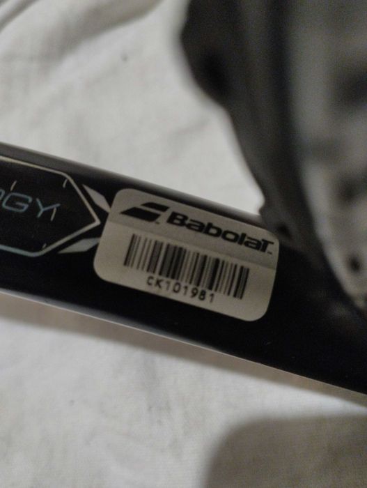 Ракета за тенис на корт