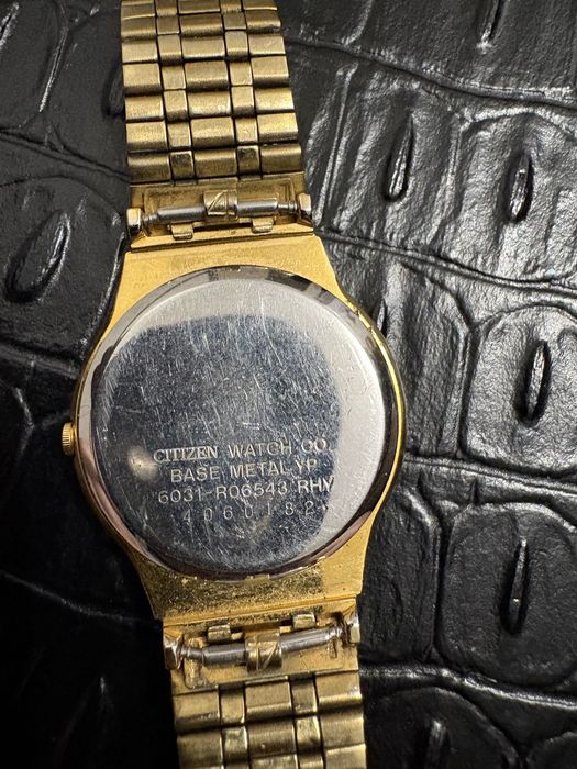 Часы Citizen кварц