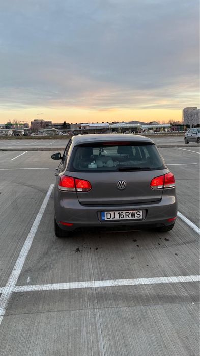 VOLKSWAGEN Golf 2010 — imagine 27