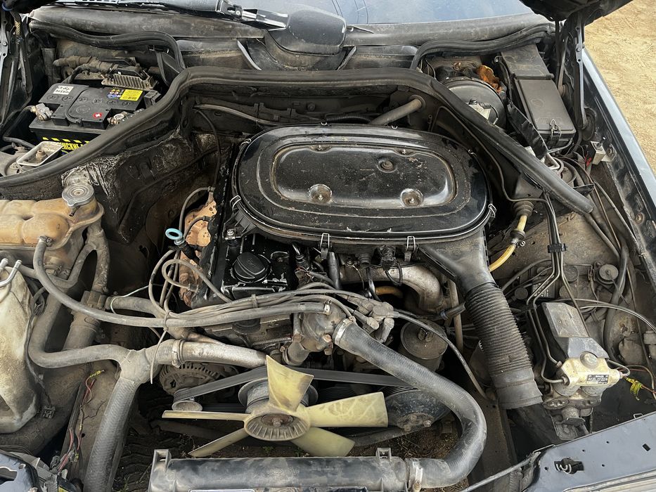 Мерседес w124 е230