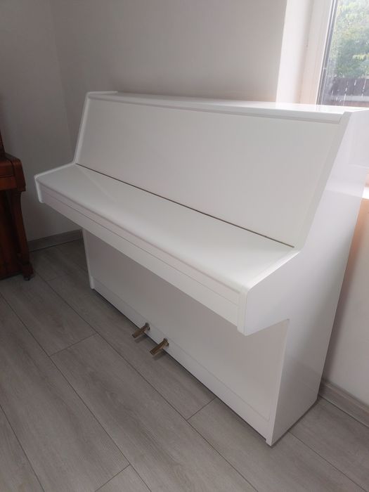 Pianina Kemble ( brand Yamaha)