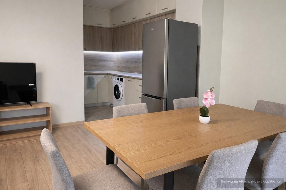 Дава се под наем Тристаен апартамент в Пловдив, Център - 98 кв.м за 648.21 € - Снимка #2