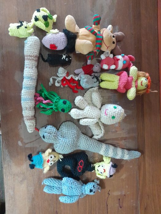 Продам. Вязаные игрушки