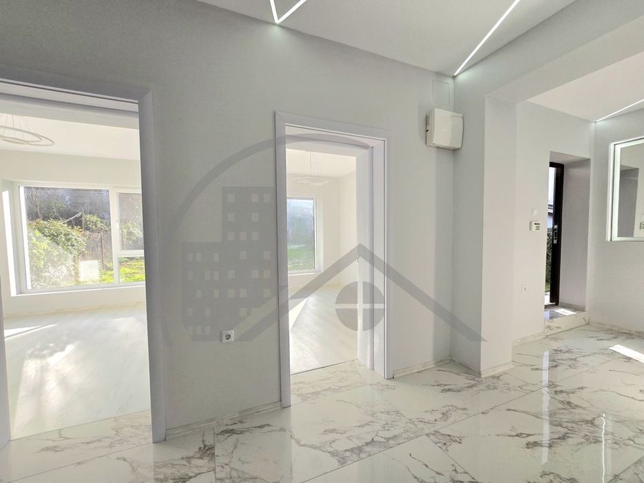 Продава се Етаж от къща в Добрич, Червената пръст - 100 кв.м за 1530 €/кв.м - Снимка #3