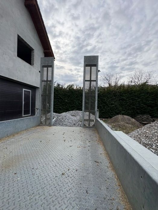 Trailer utilaje 10 tone