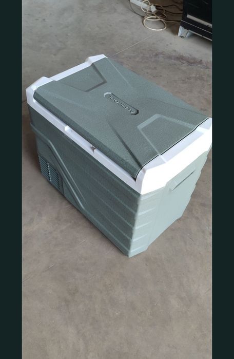 Компресорен хладилник/фризер за къмпинг Alpicool NL50