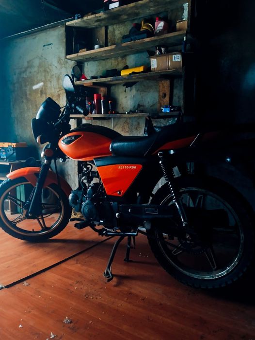 Продам мотоцикл Almotor 110