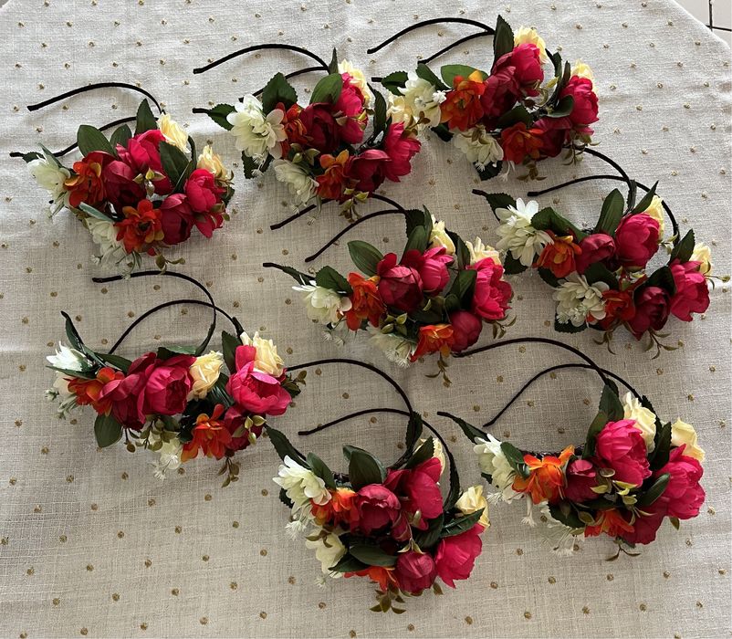 Диадема с цветя за народни танци