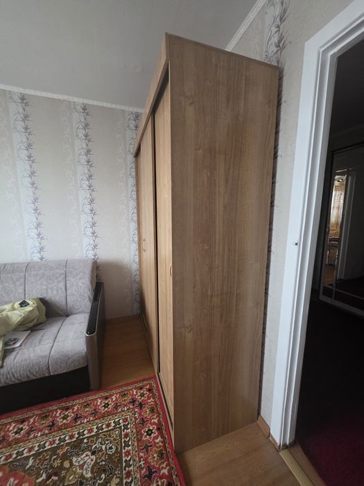 Продам шкаф купе б/у