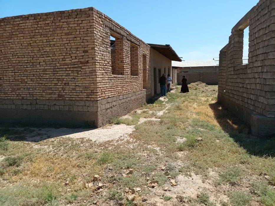 6 соток ер сотилади