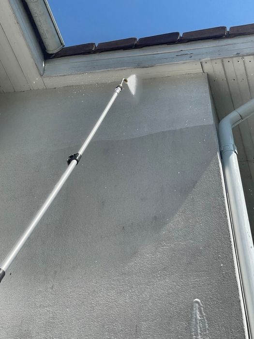 Servicii spălare profesională exterioare.