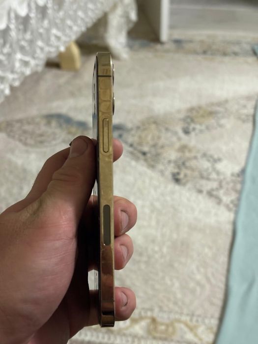 Айфон.   12.  Про