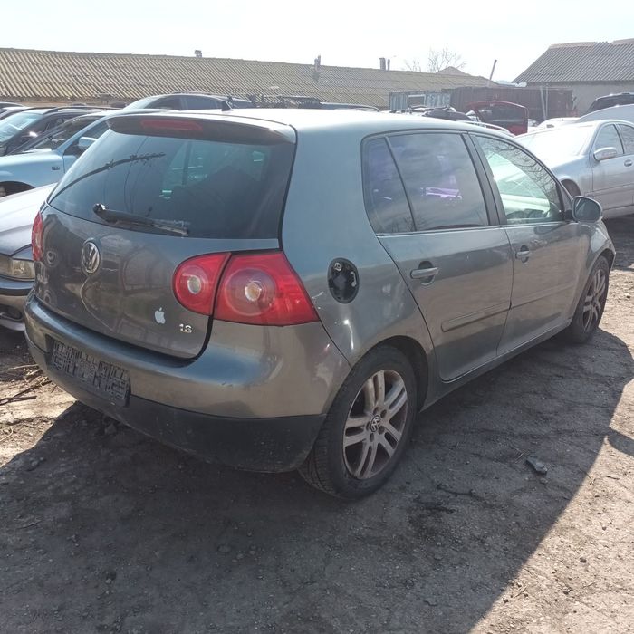 Dezmembrari  VW GOLF 5  2003  > 2009 1.6 Benzina