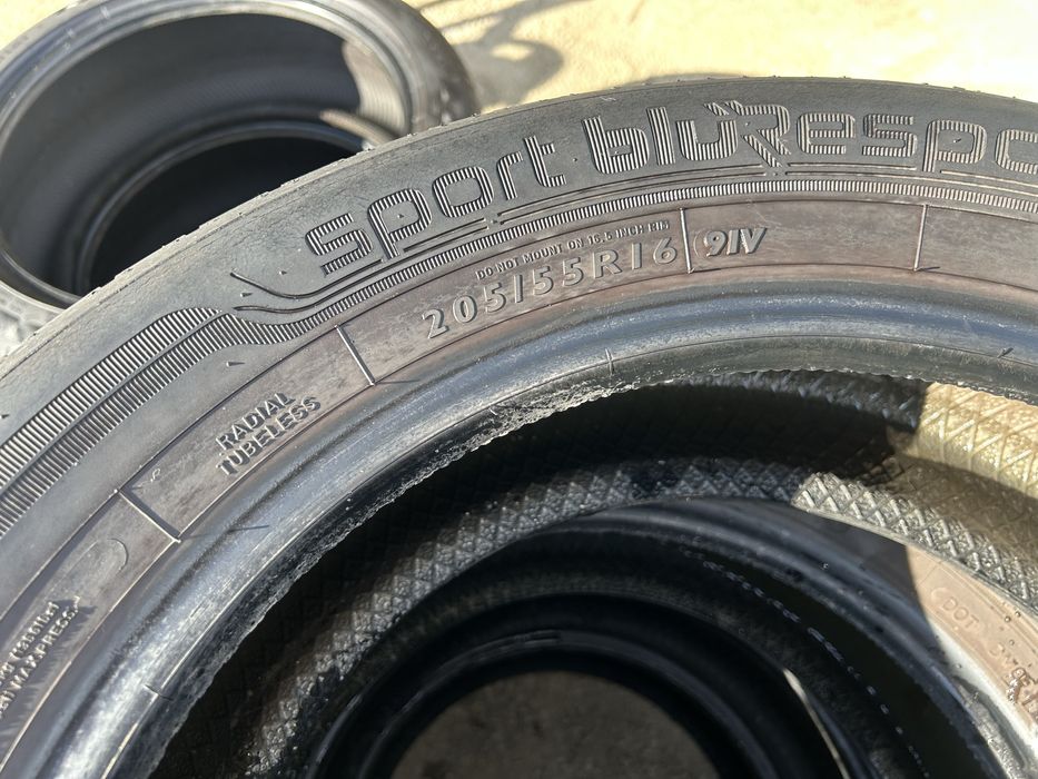 4 летни гуми dunlop  205 55 16