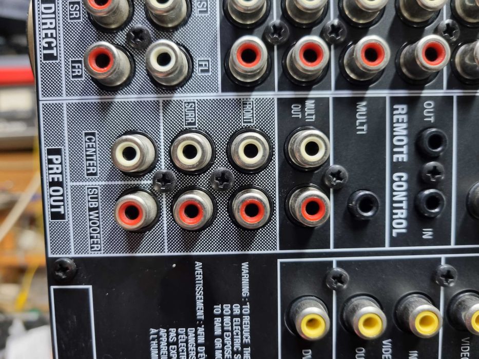 Harman/kardon AVR 65 Surround Receiver 6X80 wati cu telecomanda