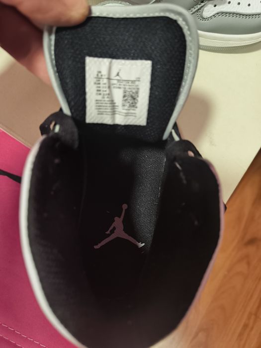 Ghete baschet Nike AIR JORDAN - Nr 36

4.6