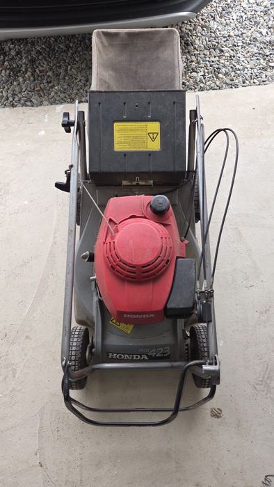 Masina de tuns Honda HRB 423