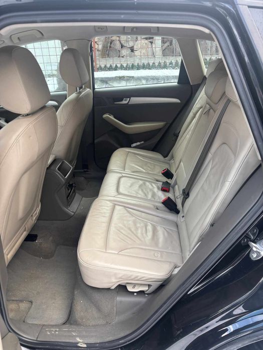 Vand/schimb Audi Q5 CAHA Quattro
