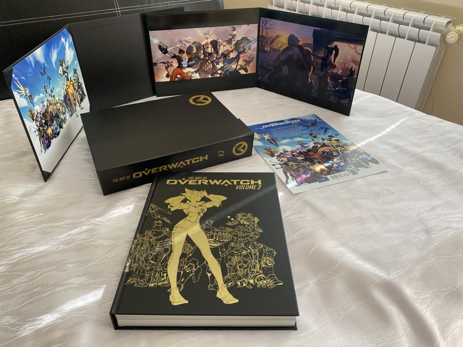 Колекционерска книга от видео игра Overwatch лимитирана серия,