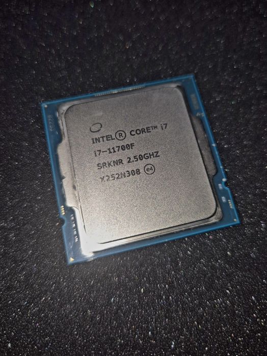 Продаю процессор Intel Core i7-11700F