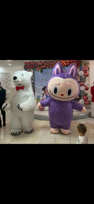 Белый мишка и лабубу