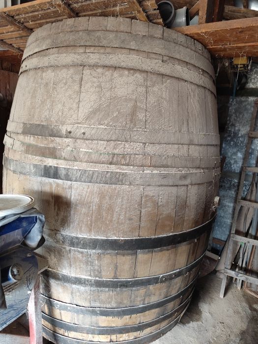Vand butie stejar, volum 3500litri