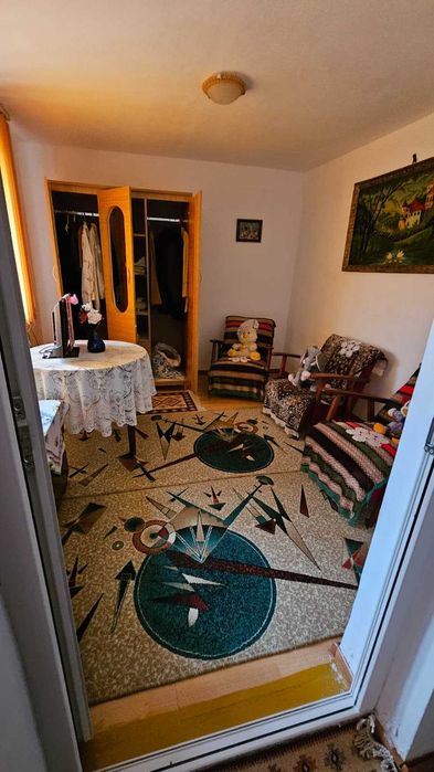 Se vinde teren cu 2 corpuri de casa Hârșova
