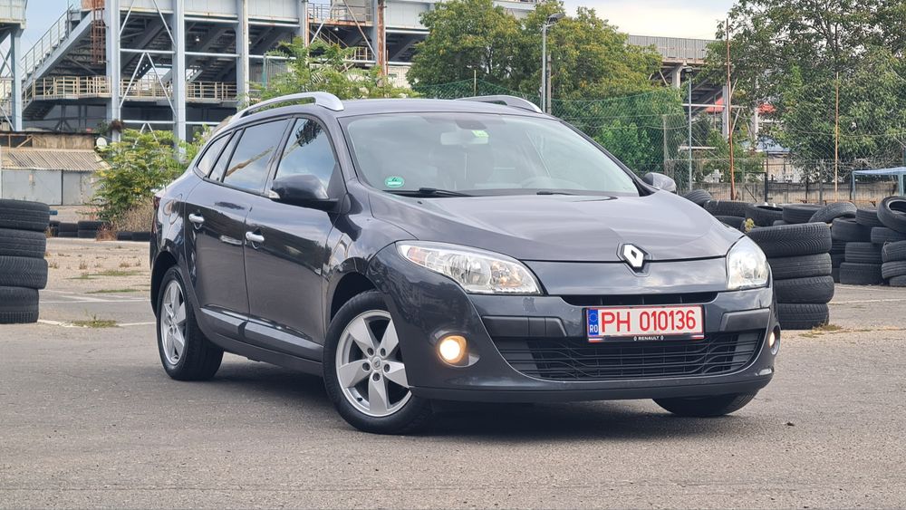 RENAULT Megane