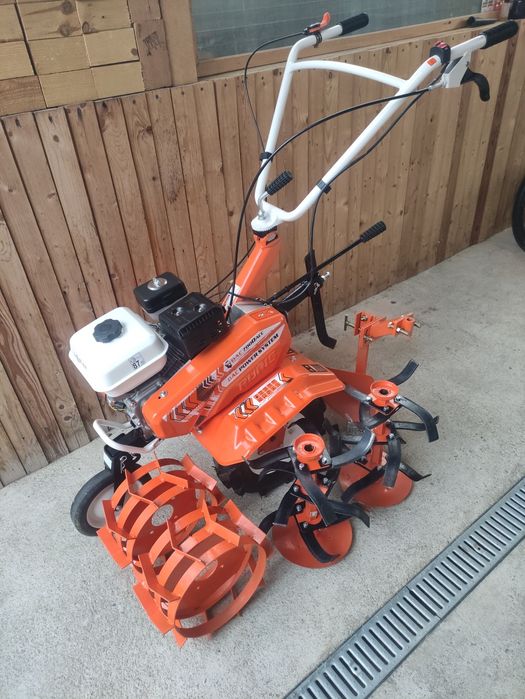 Vând motocultor Ruris Dac 7000ACC nou!