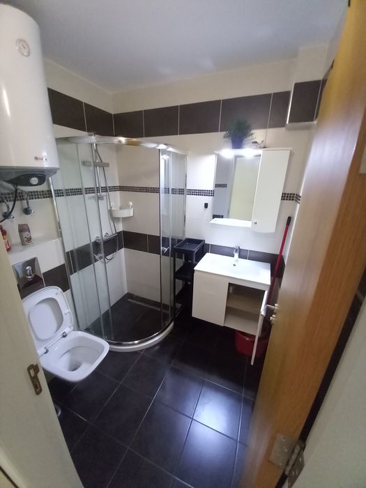 Дава се под наем Двустаен апартамент в Варна, Спортна зала - 60 кв.м за 510 € - Снимка #2