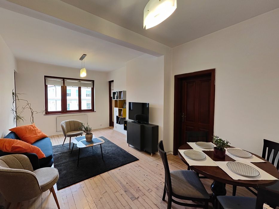 Дава се под наем Тристаен апартамент в София, Лозенец - 110 кв.м за 1077.12 € - Снимка #6