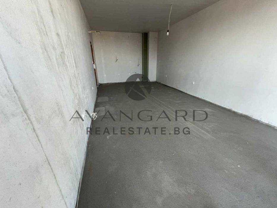 Продава се Тристаен апартамент в Пловдив, Кючук Париж - 101 кв.м за 1515 €/кв.м - Снимка #1