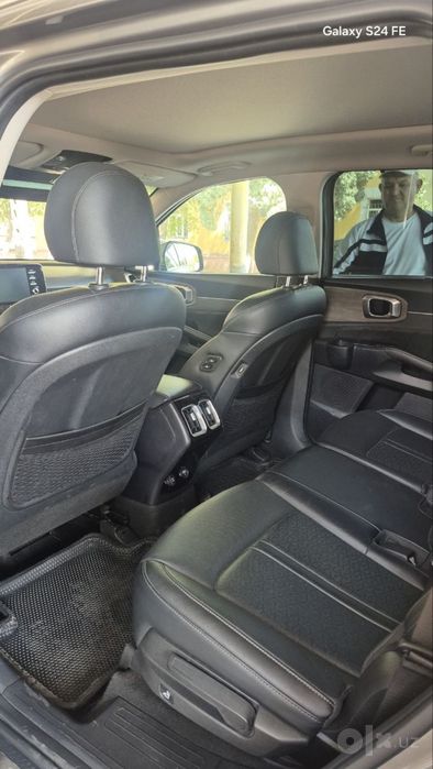 Kia Sorento 2023  krask toza . 33000 km yurgan.