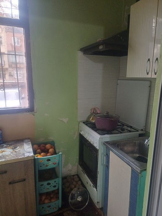 Chilonzor 9 kv 1 xona 2 xona qilingan