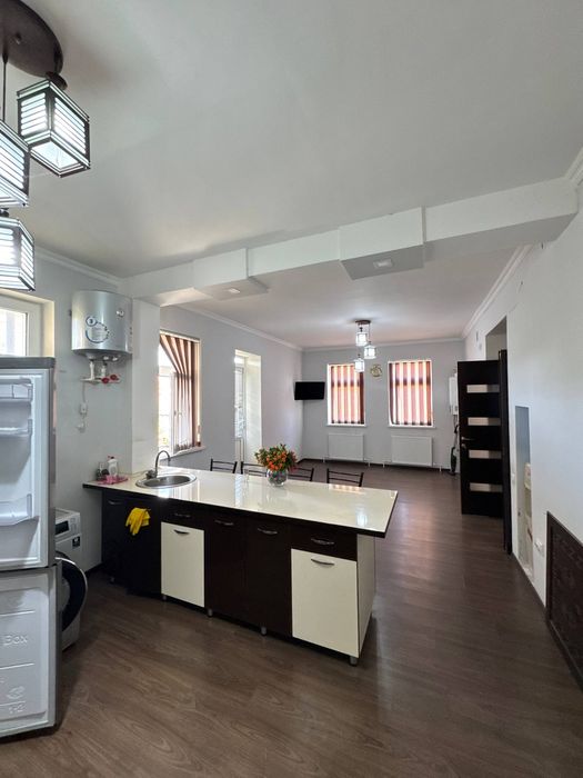 3 хонали коттедж ижарага берилади