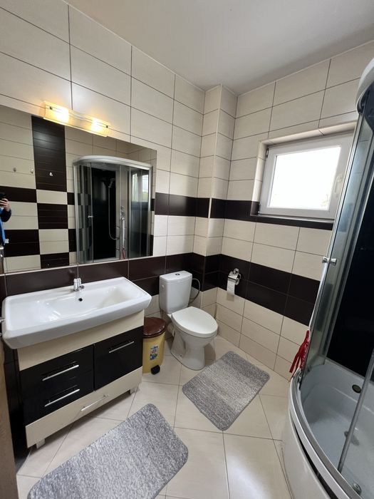 Inchiriez apartament 2 camere