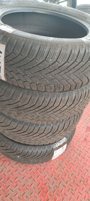 205 60 16-4бр Континентал (зимни)