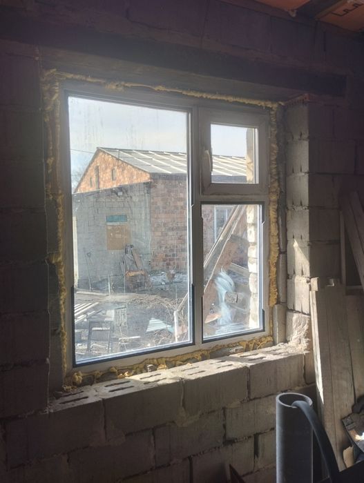 Продам окна в частный дом