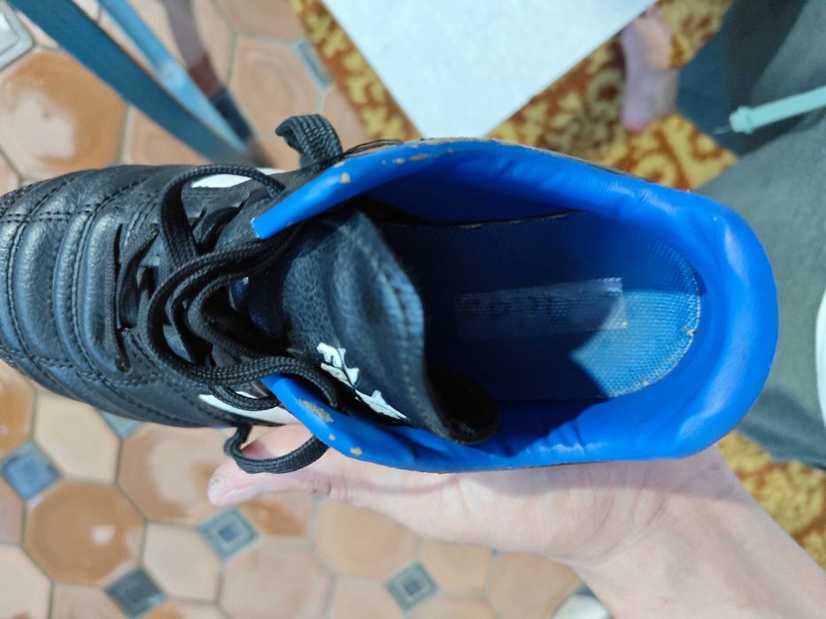 Продается детское сороконожка размер 34