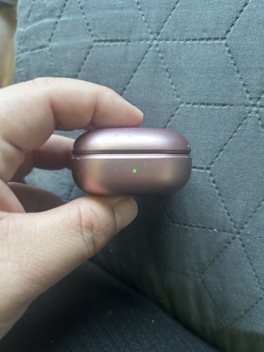 ЗАРЯДНО Samsung Galaxy Buds Live, бронз