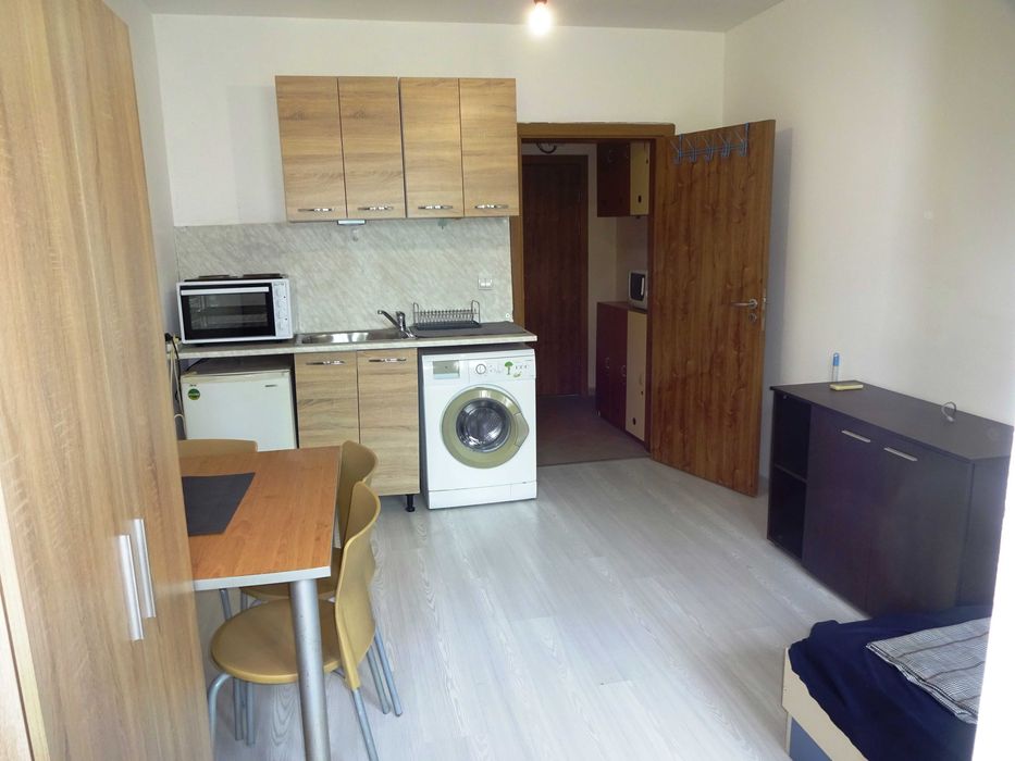 Дава се под наем Едностаен апартамент в Варна, Левски - 30 кв.м за 214.2 € - Снимка #4