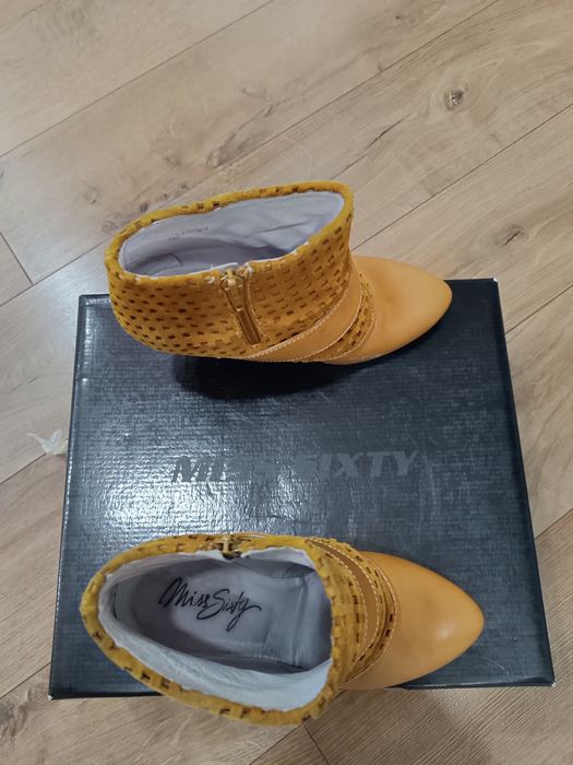 Дамски Боти в отлично състояние