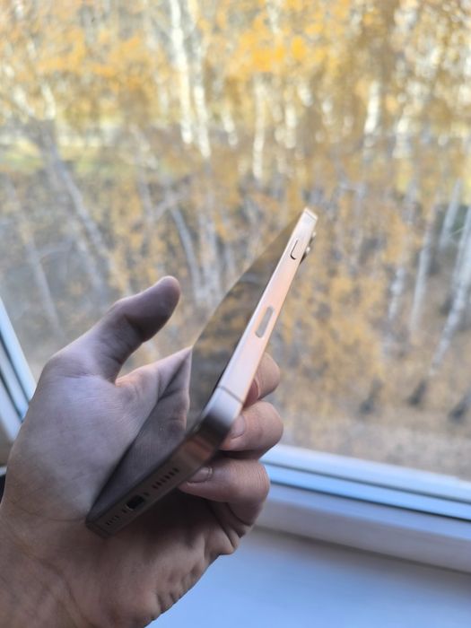 Продам IPhone 16 Pro Max 256gb Desert Titanium