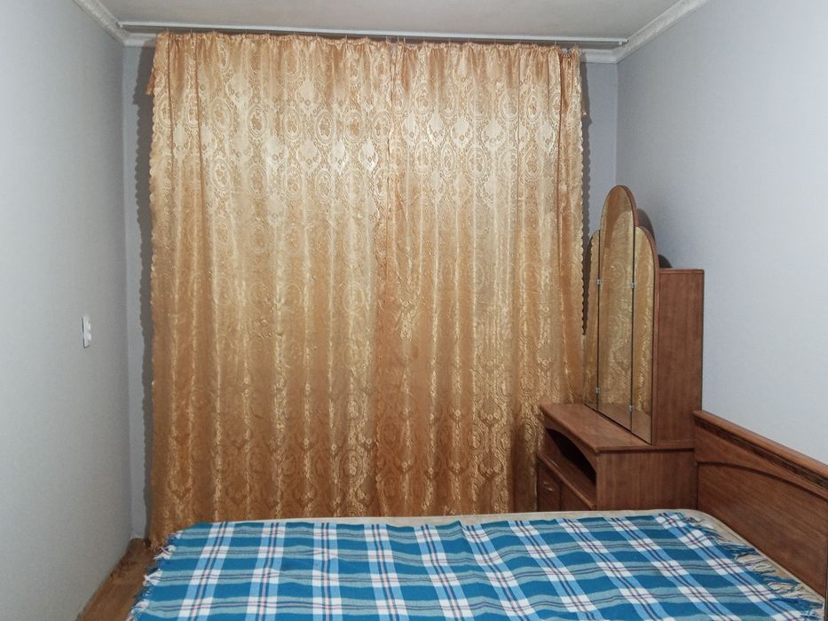 Сдаётся 2 комнатная квартира