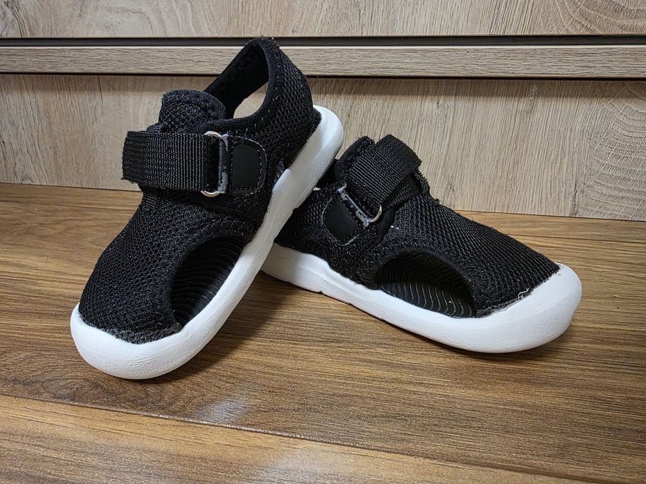 Детски сандали Sprandi