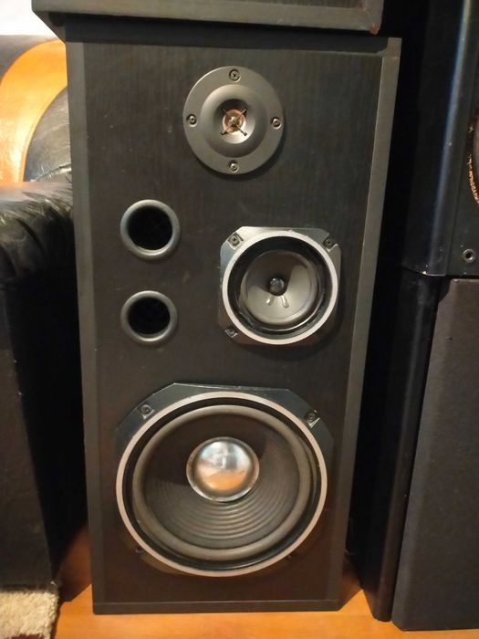 Boxe diverse firme si puteri.