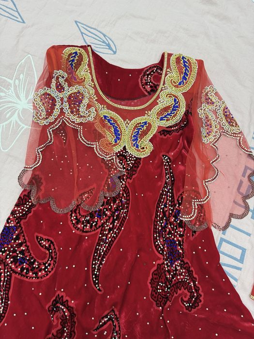 Келин кўйлаги. Ҳолати жуда яхши