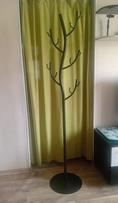 Вешалка напольная.  Вешалка .